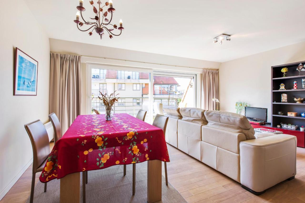 Bright Apartment With 2 Terraces In De Panne Luaran gambar