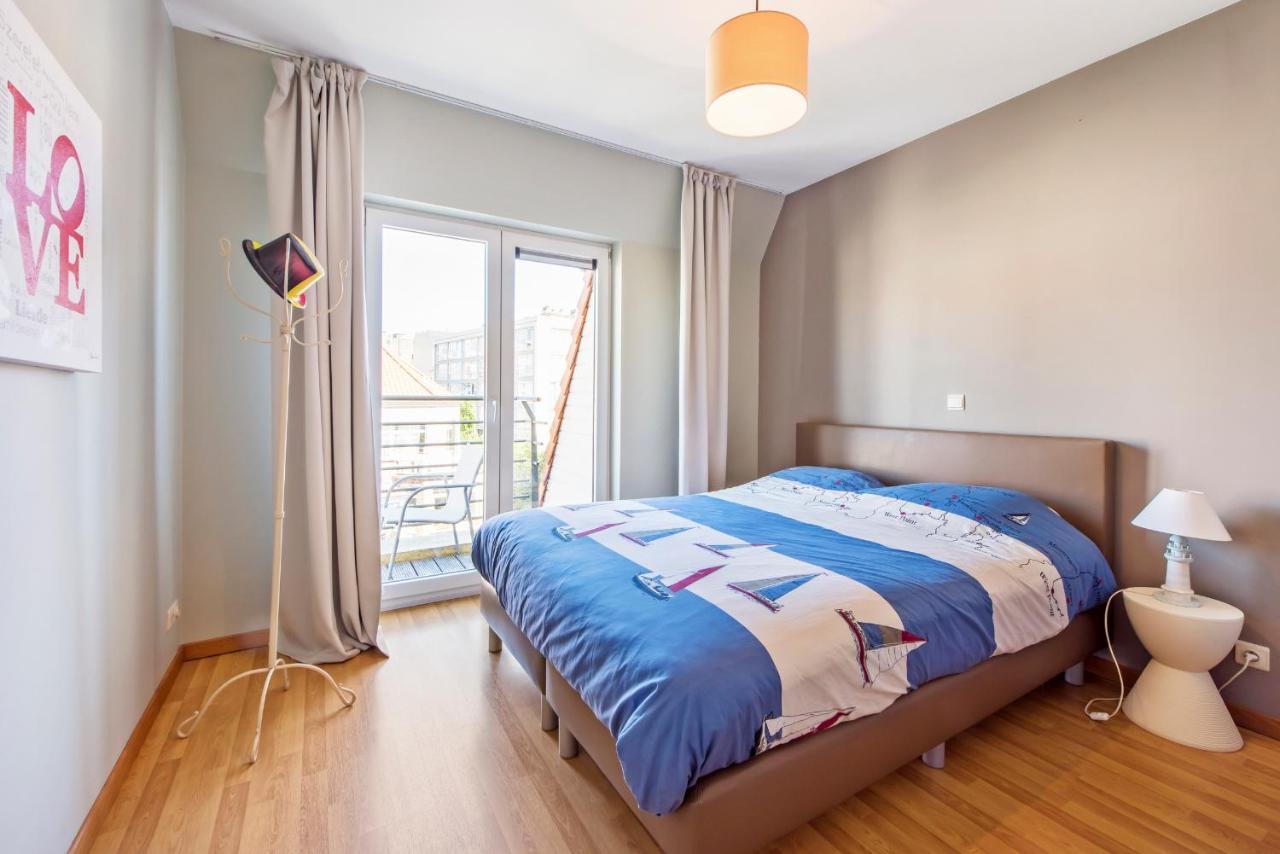 Bright Apartment With 2 Terraces In De Panne Luaran gambar
