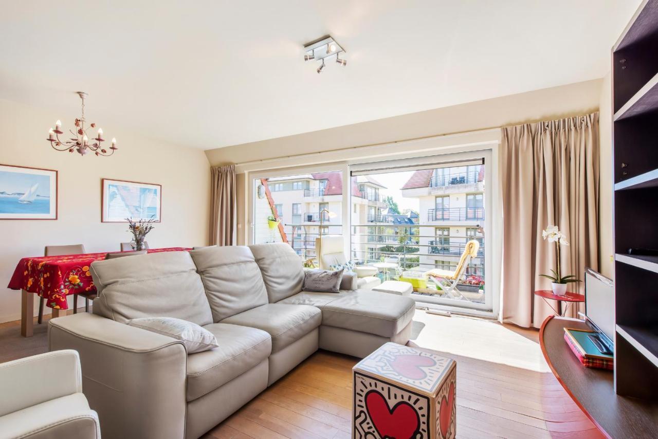 Bright Apartment With 2 Terraces In De Panne Luaran gambar